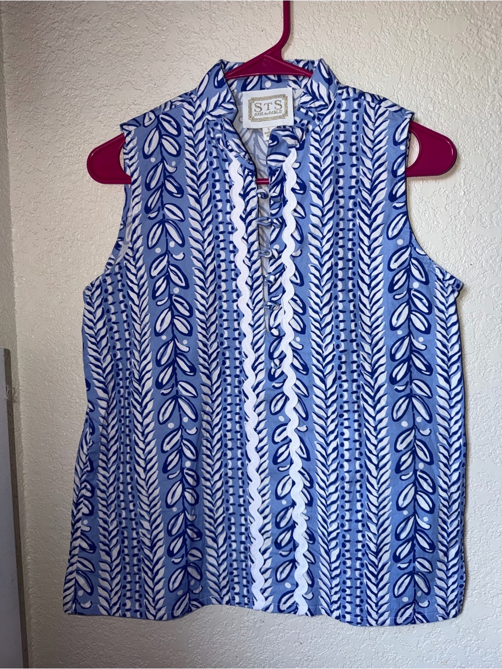 Sail to Sable Blue & White Sleeveless Printed Notch-Neck Top